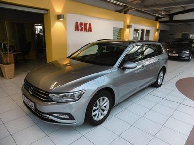 Second-hand VW Passat Comfortline 150 CP (110 kW) 2021 Argintiu Break
