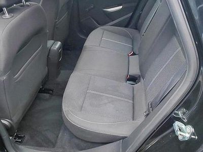 Usata Opel Astra Innovation 101 CV (74 kW) 2011 Nero Berlina