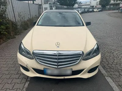 Gebraucht Mercedes A200 136 PS (100 kW) 2014 Gelb Kleinwagen