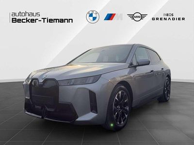 Neu BMW iX Exclusive 300 kW (408 PS) 2025 Saphirschwarz SUV