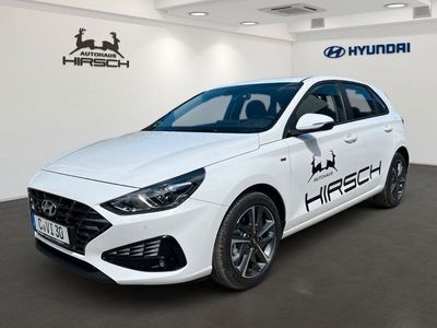 Gebraucht Hyundai i30 Trend 120 PS (88 kW) 2024 Weiß Limousine