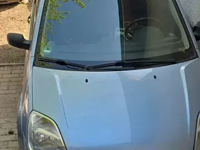 Używany Ford Fiesta 60 KM (44 kW) 2005 Niebieski Hatchback
