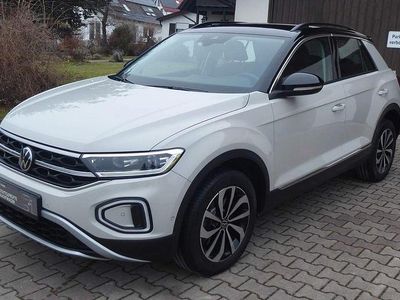 Second-hand VW T-Roc Style 150 CP (110 kW) 2022 Gri SUV