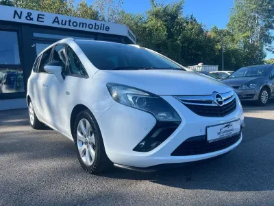 Gebraucht Opel Zafira Tourer Style 140 PS (102 kW) 2015 Weiß Van / Kleinbus