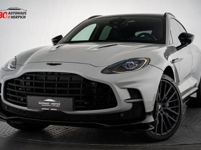 Aston Martin DBX 707