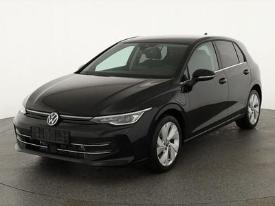 Grenadillschwarz metallic Neu 2025 VW Golf VIII Style Limousine | 38.495 € (Guter Preis)