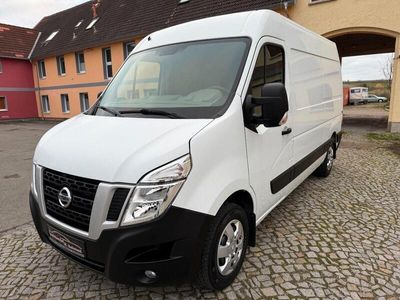 Nissan NV400