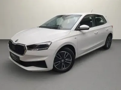Gebraucht Skoda Fabia Tour 95 PS (69 kW) 2022 Candy weiß Kleinwagen