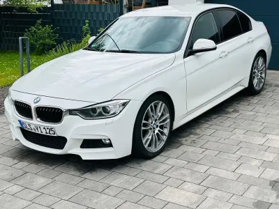 Gebraucht BMW 320 M Sport 184 PS (135 kW) 2013 Weiß Limousine