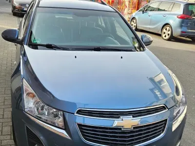 Gebraucht Chevrolet Cruze 163 PS (119 kW) 2013 Blau Kombi