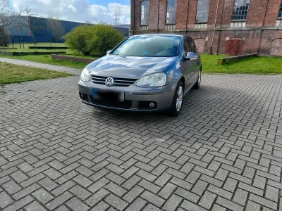 Używany VW Golf V 102 KM (75 kW) 2008 Szary Hatchback
