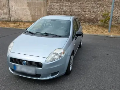 Gebraucht Fiat Grande Punto 77 PS (56 kW) 2026 Silber Kleinwagen