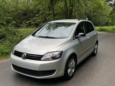 Gebraucht VW Golf VII Match 105 PS (77 kW) 2012 Grau Limousine