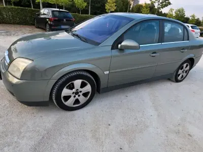 Gebraucht Opel Vectra 155 PS (114 kW) 2004 Grün Limousine