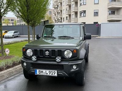 Usado Suzuki Jimny 102 HP (75 kW) 2023 Verde SUV