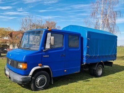 Gebraucht Mercedes T2 79 PS (58 kW) 1991 Blau Van
