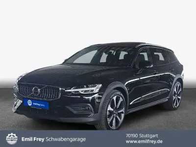 Gebraucht Volvo V60 CC 145 PS (106 kW) 2024 Kombi