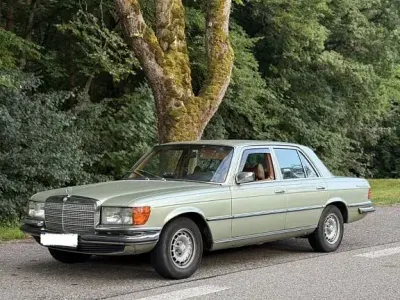 Gebraucht Mercedes 280 SE 185 PS (136 kW) 1973 Silber Limousine
