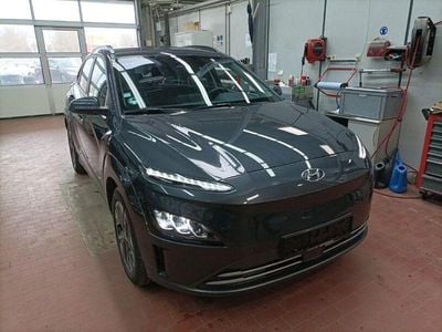 Grau Gebraucht 2023 Hyundai Kona Trend SUV | 18.870 € (Superpreis)