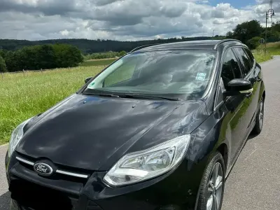 Gebraucht Ford Focus 150 PS (110 kW) 2014 Schwarz Kombi