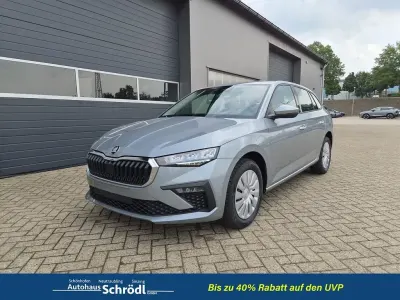 Neu Skoda Scala Selection 116 PS (85 kW) 2026 Silber Kleinwagen