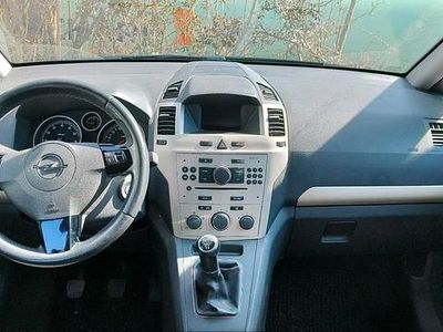 Gebraucht Opel Zafira 140 PS (102 kW) 2008 Schwarz Van / Kleinbus
