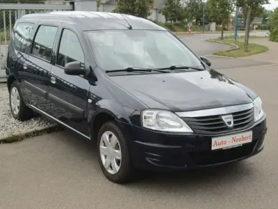 Gebraucht Dacia Logan MCV 84 PS (61 kW) 2012 Blau Kombi