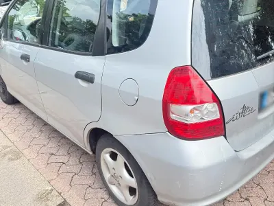 Gebraucht Honda Jazz 83 PS (61 kW) 2005 Grau Kleinwagen
