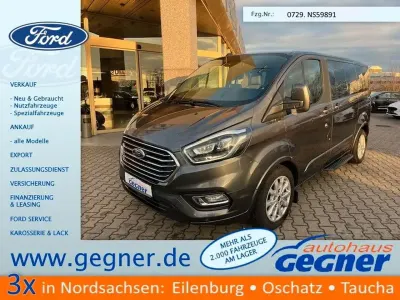 Gebraucht Ford Tourneo Titanium 131 PS (96 kW) 2022 Grau Van / Kleinbus
