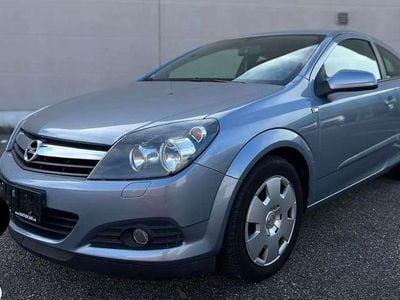 Opel Astra GTC