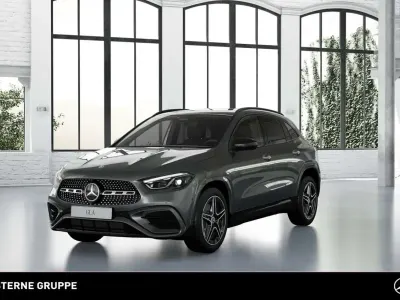 Gebraucht Mercedes GLA200 AMG 150 PS (110 kW) 2026 Grau SUV