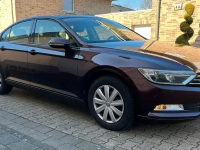 Gebraucht VW Passat 120 PS (88 kW) 2015 Limousine