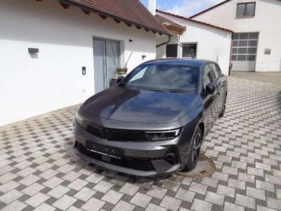 Gebraucht Opel Astra 131 PS (96 kW) 2024 Vulkan grau Kombi