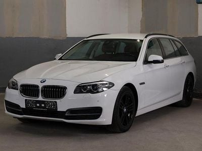 Usata BMW 520 Comfort Edition 190 CV (139 kW) 2015 Bianco Station wagon