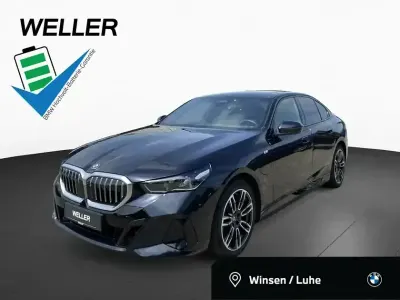 Gebraucht BMW 530e Comfort Edition 299 PS (219 kW) 2024 Carbonschwarz (schwarz) Limousine