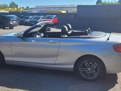 Silber Gebraucht 2018 BMW 218 Sport Line Cabrio | 13.500 € (Superpreis)