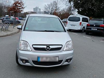 Gebraucht Opel Meriva 89 PS (65 kW) 2006 Silber Van / Kleinbus