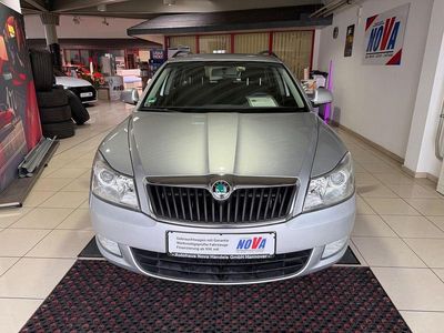 Gebraucht Skoda Octavia 105 PS (77 kW) 2012 Silber Limousine