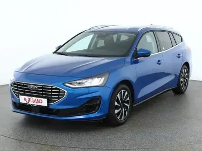 Gebraucht Ford Focus Titanium X 125 PS (91 kW) 2025 Desertislandbluemet. Kombi