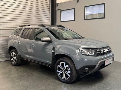 Grau Gebraucht 2023 Dacia Duster Journey SUV | 20.950 € (Fairer Preis)