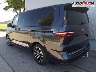 Neu VW Multivan Edition 150 PS (110 kW) 2026 Starlightblau metallic Van / Kleinbus