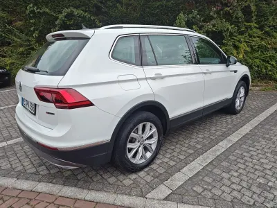 Gebraucht VW Tiguan Allspace 200 PS (147 kW) 2021 Weiß SUV