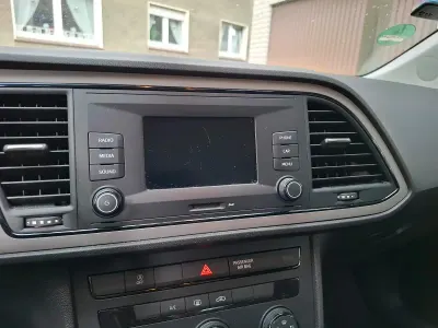 Gebraucht Seat Leon 85 PS (62 kW) 2019 Silber Limousine
