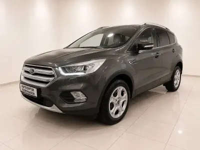 Gebraucht Ford Kuga Cool & Connect 120 PS (88 kW) 2019 Grau SUV