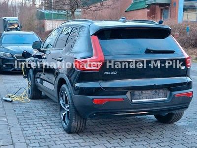 gebraucht Volvo XC40 R-Design Recharge Hybrid*Leder*Pano*Xenium*