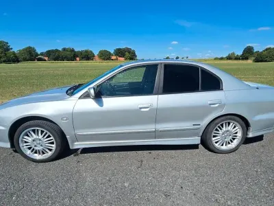Gebraucht Mitsubishi Galant Elegance 160 PS (117 kW) 2002 Silber Limousine