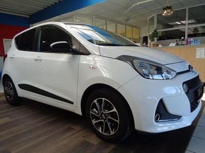 Polar white / sol Gebraucht 2019 Hyundai i10 Passion Kleinwagen | 10.890 € (Fairer Preis)