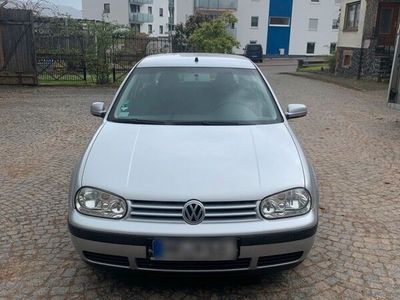 VW Golf IV