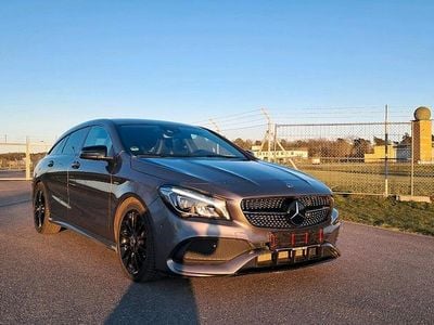 Gebraucht Mercedes CLA180 AMG line 122 PS (89 kW) 2018 Grau Limousine