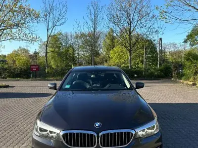 Gebraucht BMW 520 Luxury Line 190 PS (139 kW) 2019 Andere farben Limousine